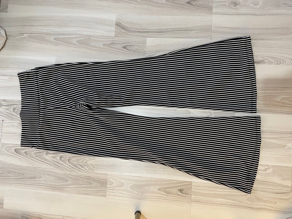 Kadın siyah beyaz Çizgili  Kumaş Pantolon - Görsel 3