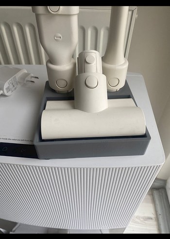 Gri Elektrikli dikey Süpürge Aparatı - Görsel 3