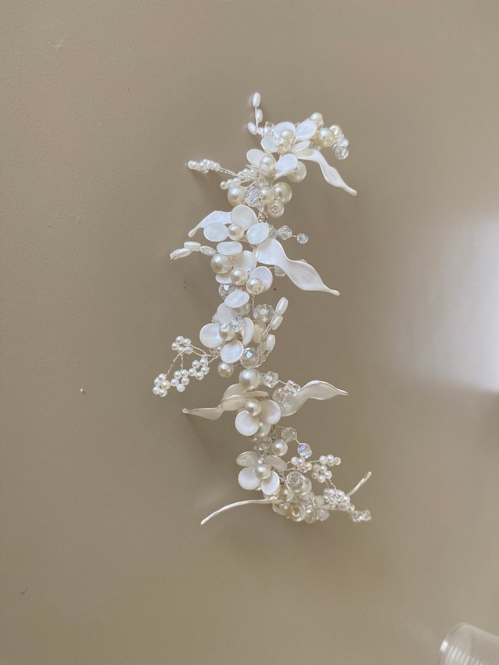 Çiçekli saç aksesuarı gelin tacı incili - Görsel 5