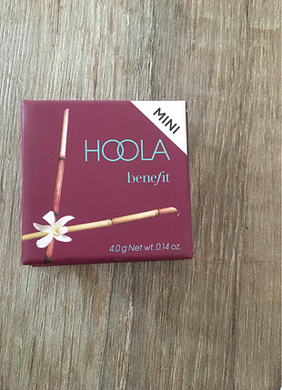 Benefit Cosmetics Benefit HOOLA