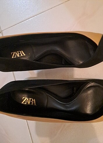 36 Beden Zara stiletto 36 numara ama kalıbi genis