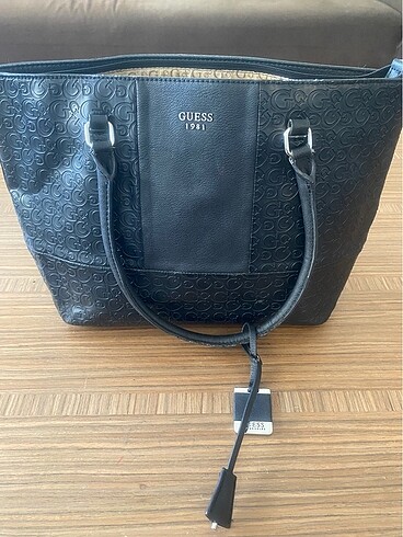 Guess Çanta