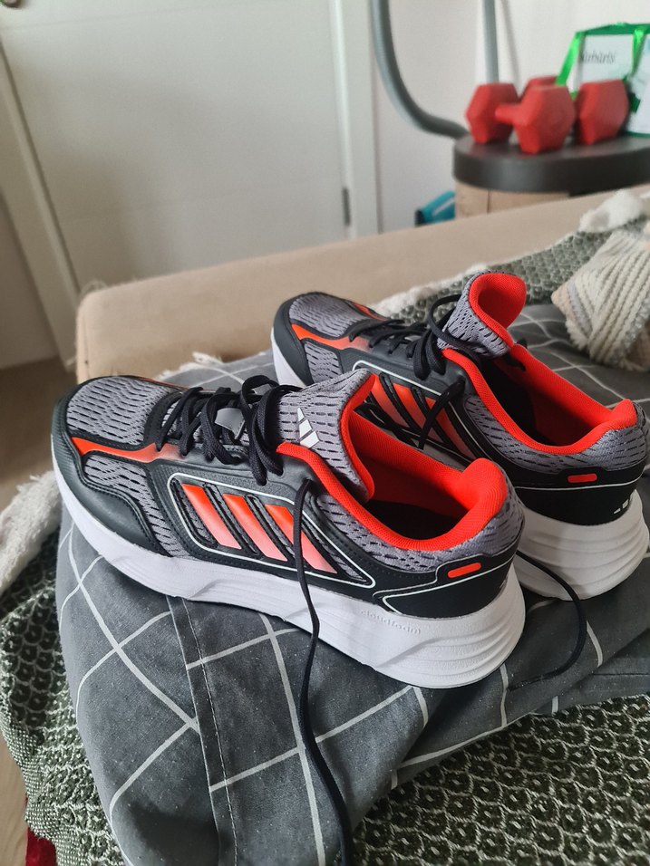 Gri Adidas Erkek Spor Ayakkabı - Görsel 2