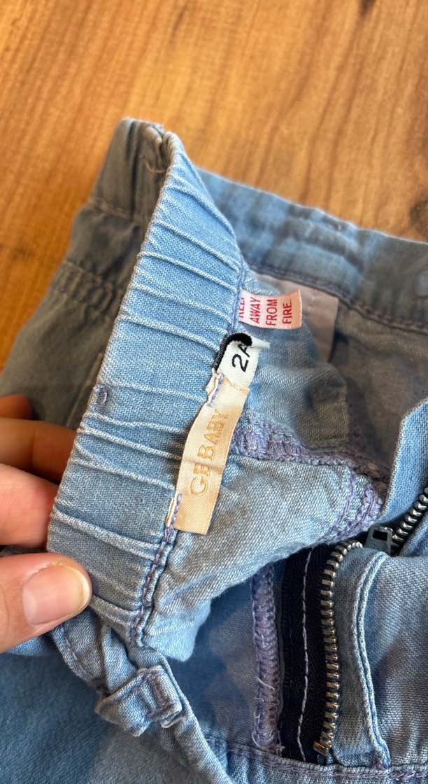 Nakışlı Mavi Kadın Kot Şort - Görsel 5