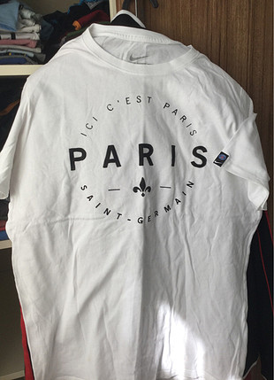 Nike Paris Saint Germain tshırt