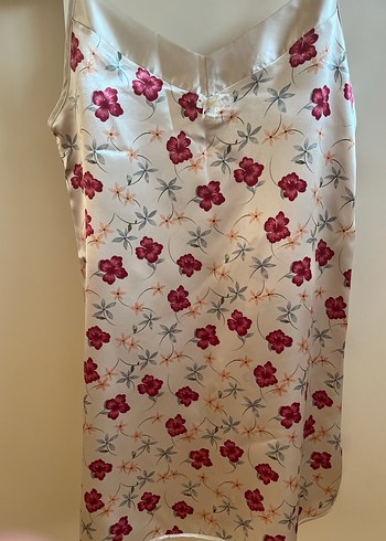 Çiçek Desenli Beyaz Midi Gecelik - Görsel 2