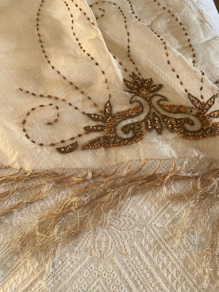 İşlemeli Beyaz Bohem Masa Örtüsü - Görsel 2