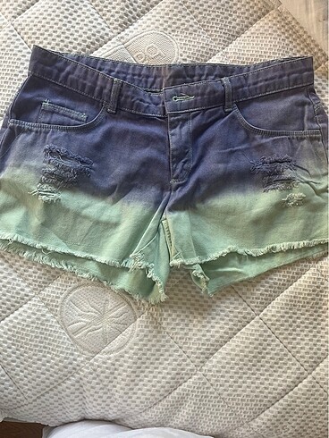 36 beden denim şort