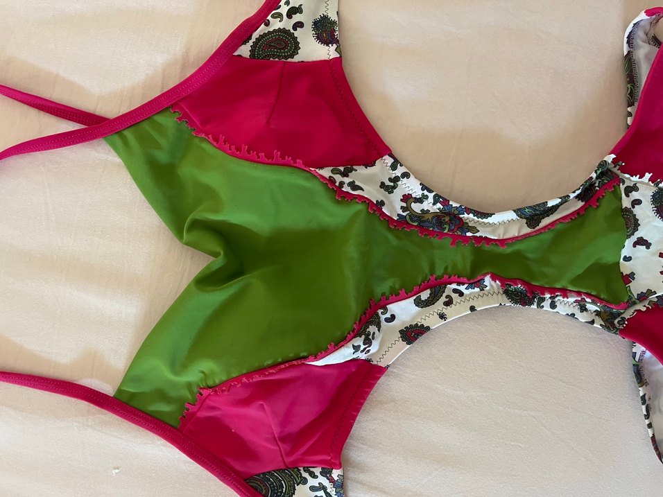 Renkli Desenli Fermuarlı Kadın Mayo tankını - Görsel 4