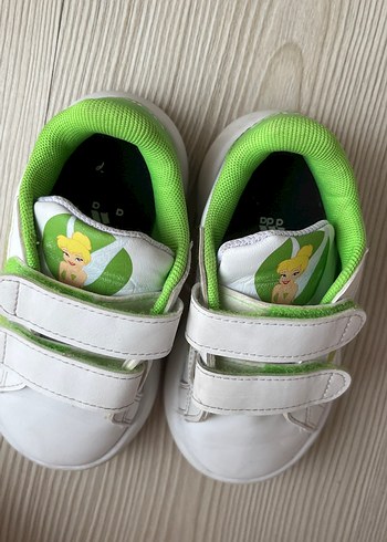 Kız Çocuk Beyaz Renkli Cırtlı Spor Ayakkabı - Görsel 3