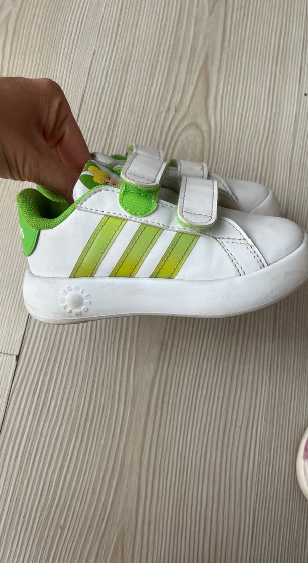 Kız Çocuk Beyaz Renkli Cırtlı Spor Ayakkabı - Görsel 5