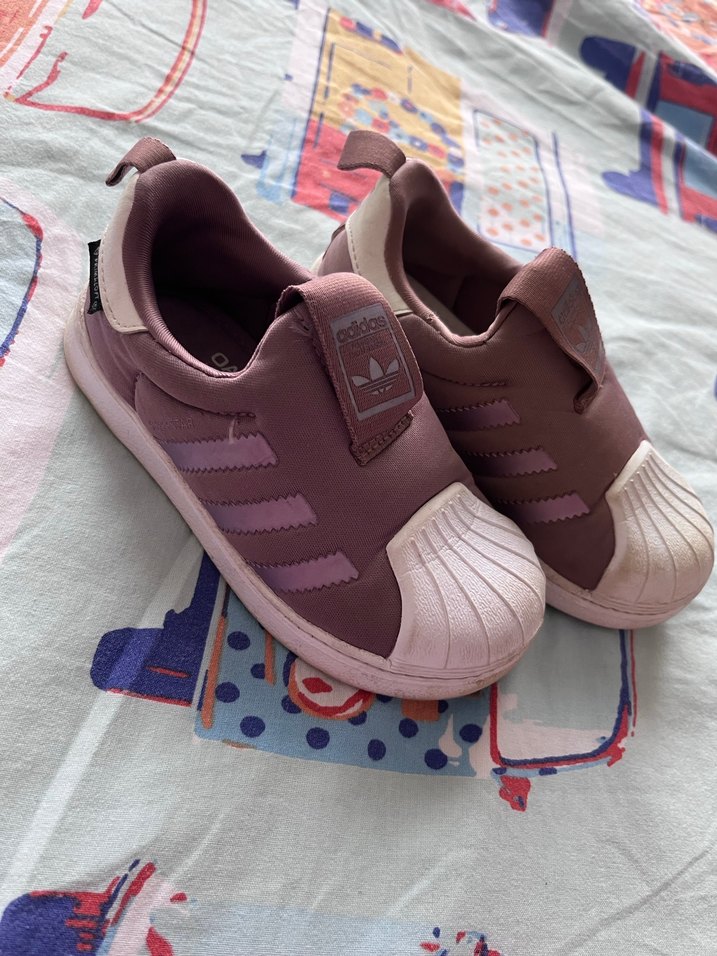 Çocuk Mor Adidas Spor Ayakkabı - Görsel 3