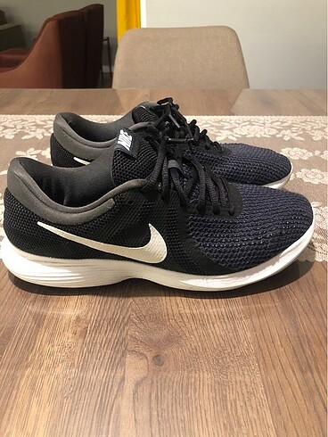 Nike ayakkabı