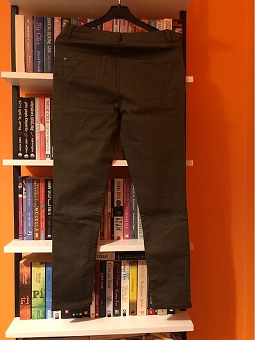 LC Waikiki Asker Yeşili Pant.
