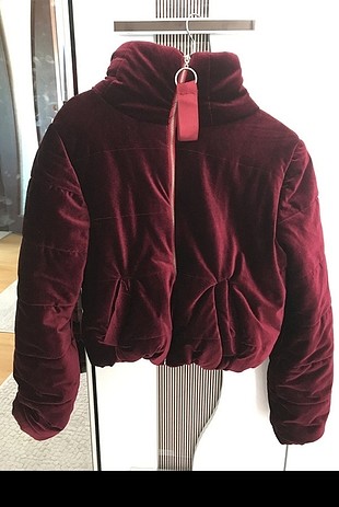 Bershka bordo kadife şişme mont