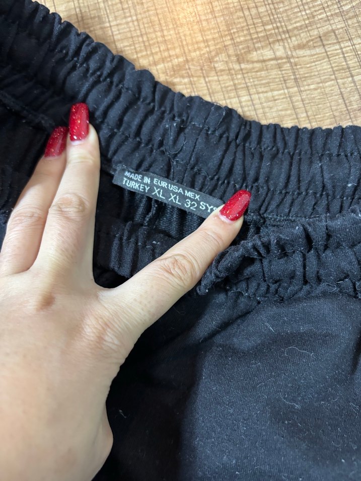 Siyah Kadın Mini Şort Rahat Kesim - Görsel 2