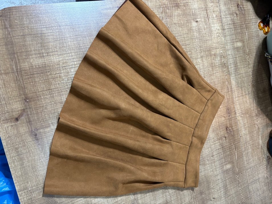 Taba Süet Pileli Mini Etek - Görsel 2