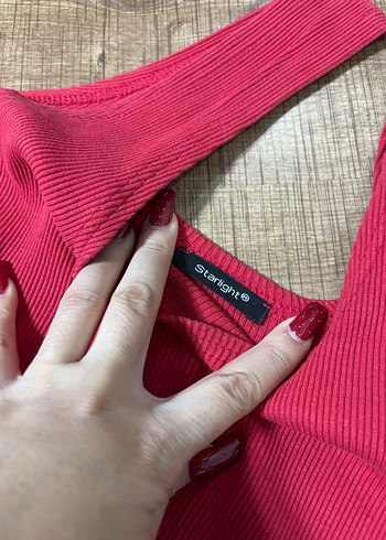 Kırmızı V Yaka Kadın Triko Elbise - Görsel 3