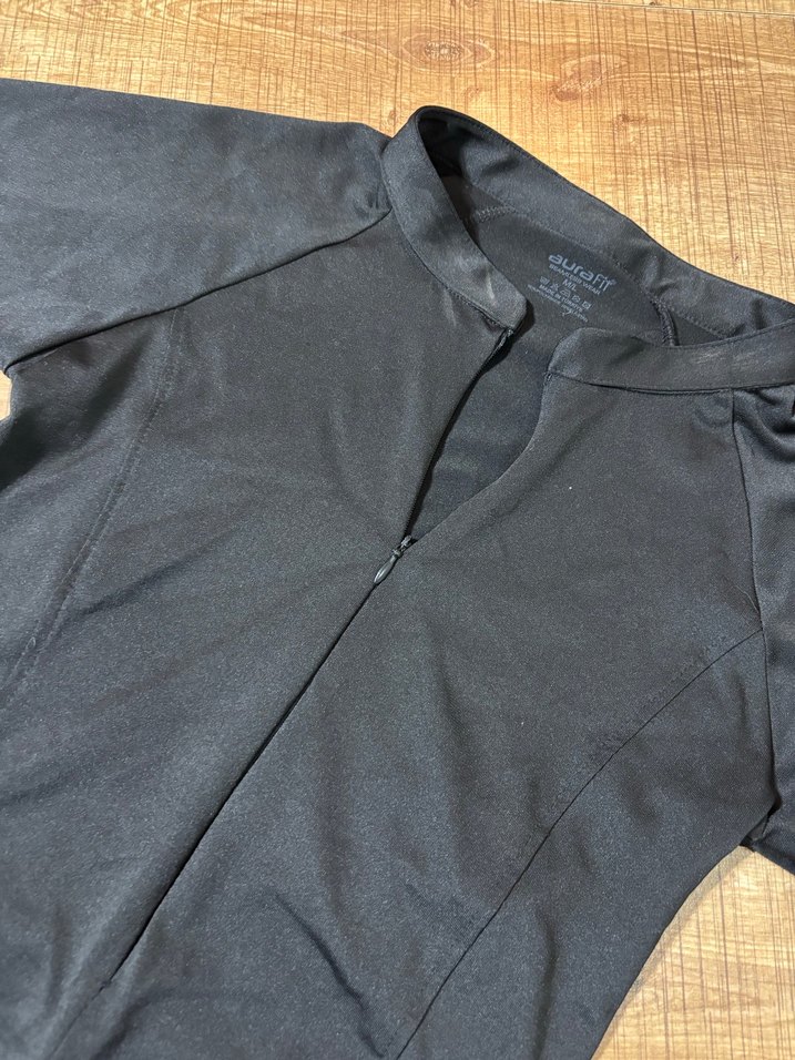 Yüksek Yakalı Siyah Kadın Bluz - Görsel 4