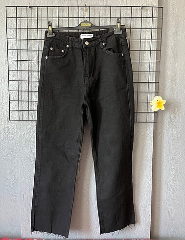 Diğer Zara model kesik paça pantolon