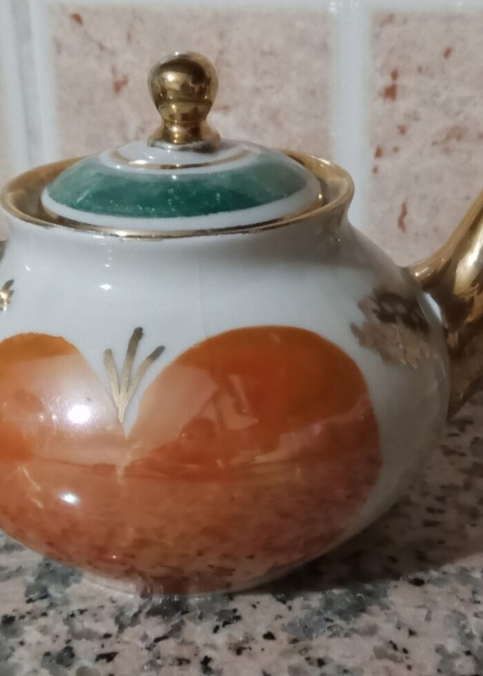 İstanbul porselen yaldızlı çaydanlık  - Görsel 2