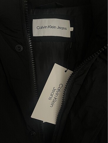 l Beden ORİJİNAL CALVIN KLEIN ŞİŞME UZUN MONT