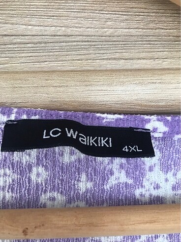 LC Waikiki Lila elbise