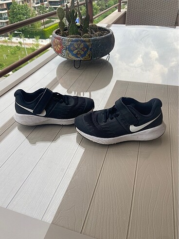 26 Beden Nike spor ayakkabı
