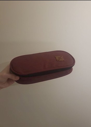 Bordo Süet Fermuarlı Makyaj Çantası