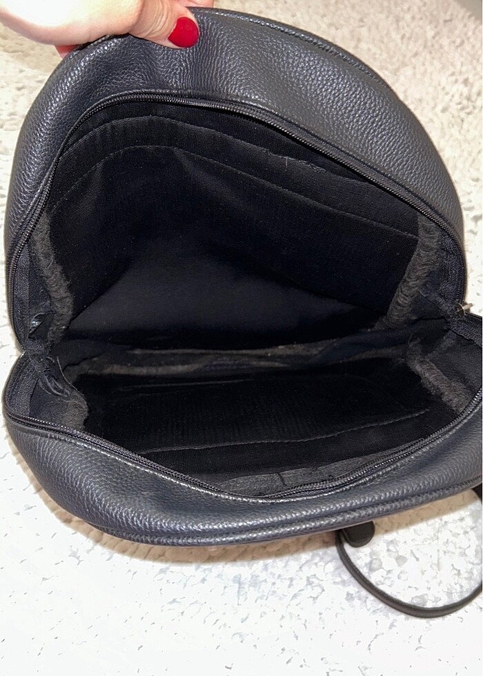 sirt cantasi - Görsel 3