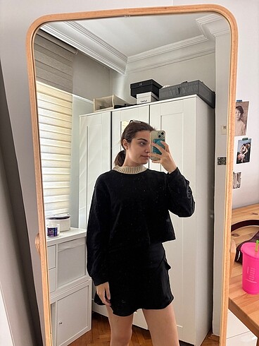 Zara sweatshirt boyun detaylı