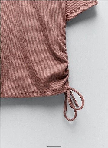 Zara Zara Yanı Büzgülü Crop Bluz