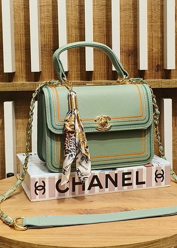 Zincir Detaylı Yeşil Chanel Kadın Çanta