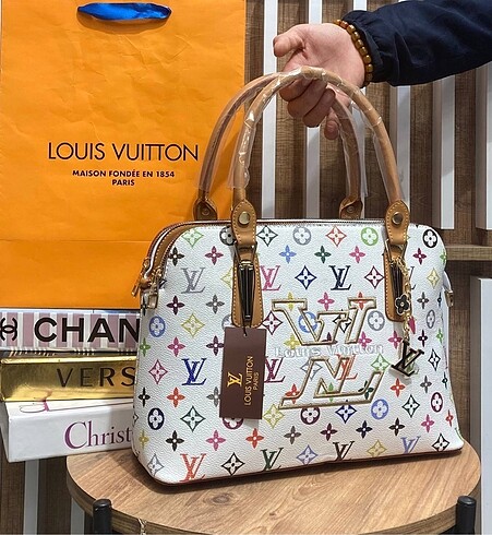 LOUIS VIUTTON NEW BAG SİZE ?? 24 CM ?? 36 CM