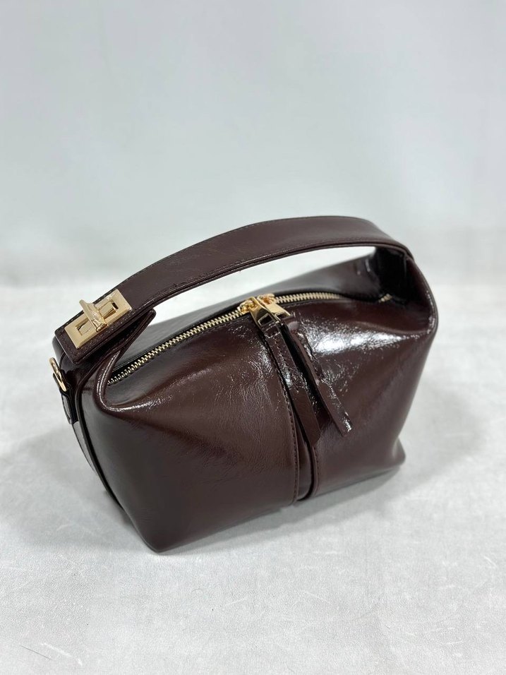 Kahverengi Deri Kemerli Kadın Çanta - Görsel 4