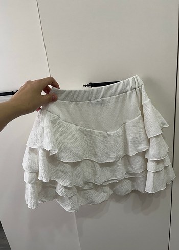 Kadın Beyaz Mini Etek Volanlı