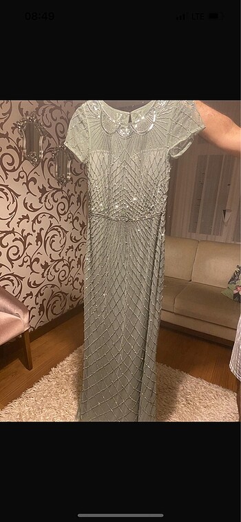 40 Beden yeşil Renk Oleg cassini abiye elbise