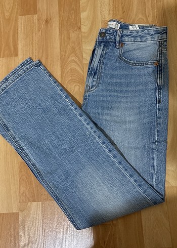 D98 STRADİVARİUS straight fit vintage görünümlü jean