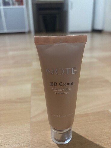 NOTE BB KREM 100 PORCELAIN