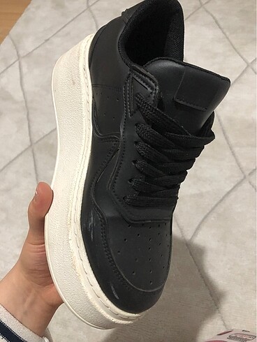 37 Beden Siyah spor sneaker ayakkabı