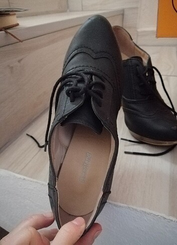 Topuklu ayakkabı - Görsel 2