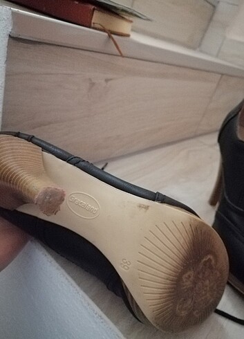 Topuklu ayakkabı - Görsel 5