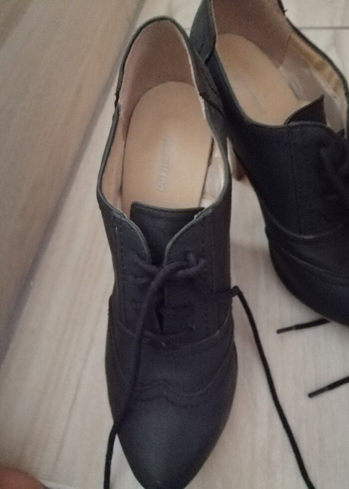 Topuklu ayakkabı - Görsel 3