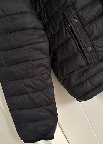 Erkek Siyah Şapkalı Mont Bershka - Görsel 2