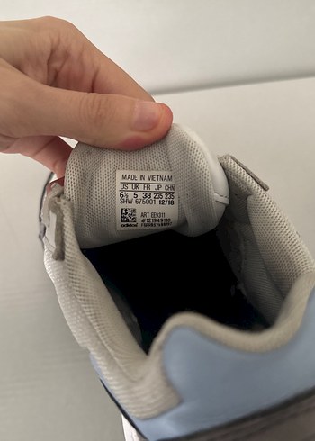 Adidas Falcon Model Bağcıklı Kadın Spor Ayakkabı - Görsel 8