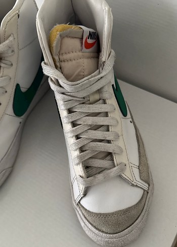 Nike Beyaz Yeşil Bilekli Kadın Spor Ayakkabı Blazer MİD 77 - Görsel 3