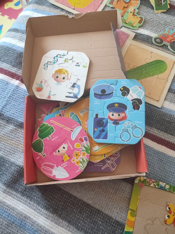Çocuklar için Renkli  Puzzle Seti - Görsel 5