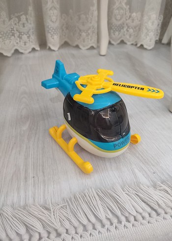 Renkli Oyuncak Helikopter - Görsel 2
