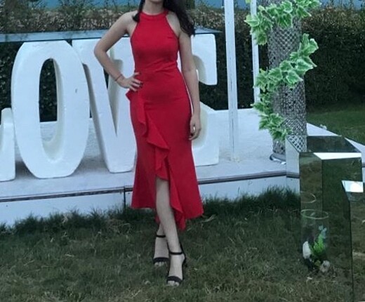 Trendyolmila kırmızı elbise