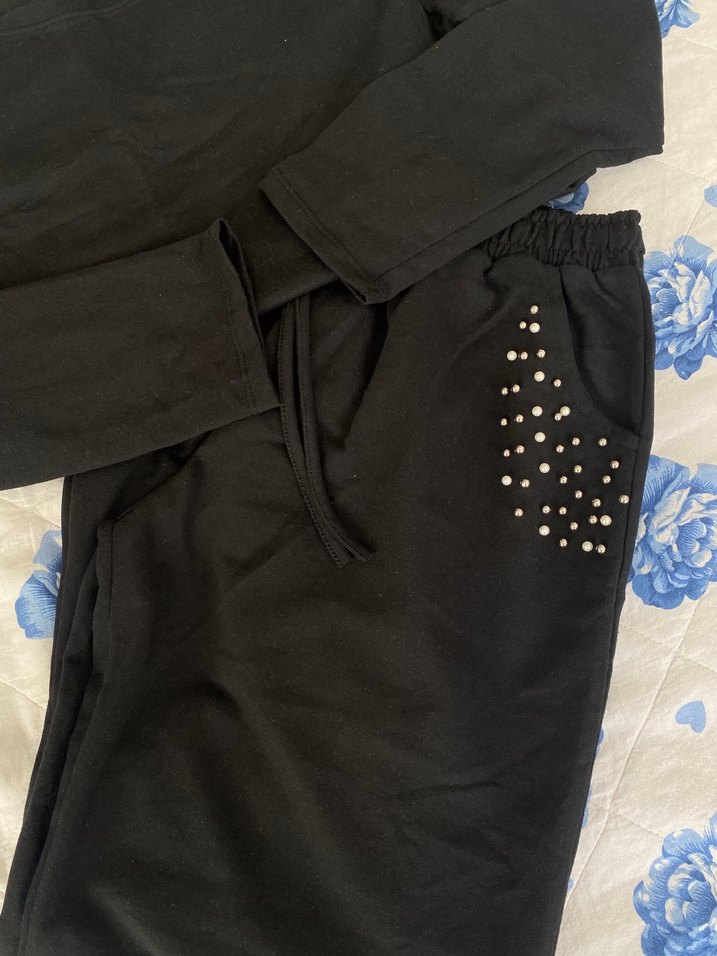 Boncuk Detaylı Siyah Kız Eşofman Takımı - Görsel 2